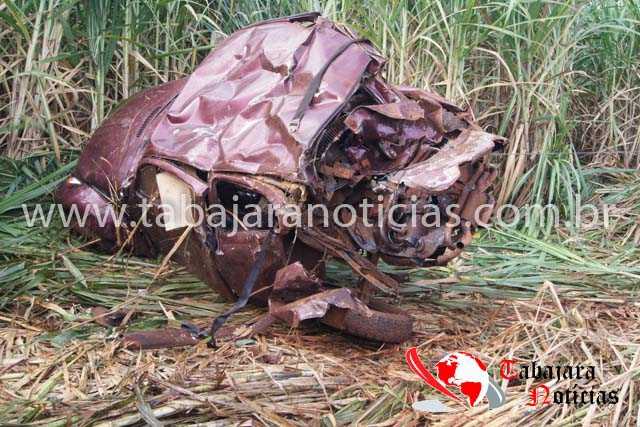 GRAVE ACIDENTE DEIXA DOIS MORTOS E UM GRAVEMENTE FERIDO NA BR 369 EM ANDIRÁ