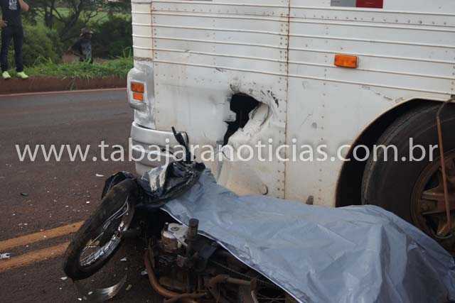 ACIDENTE GRAVE MATA MOTICICLISTA NA BR 369 EM ANDIRA