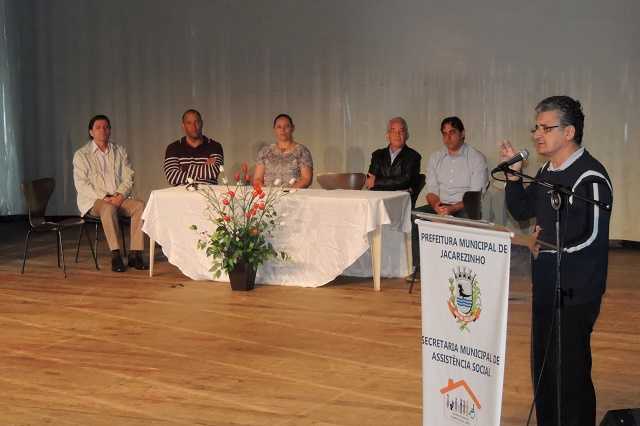 Conferência Municipal atrai centenas de pessoas em Jacarezinho