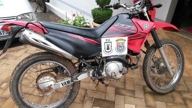 POLÍCIA MILITAR RECUPERA MOTOCICLETA FURTADA