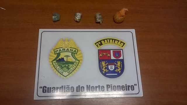 MENOR DE SANTO ANTONIO DA PLATINA E APREENDIDO COM DROGAS EM JAPIRA.
