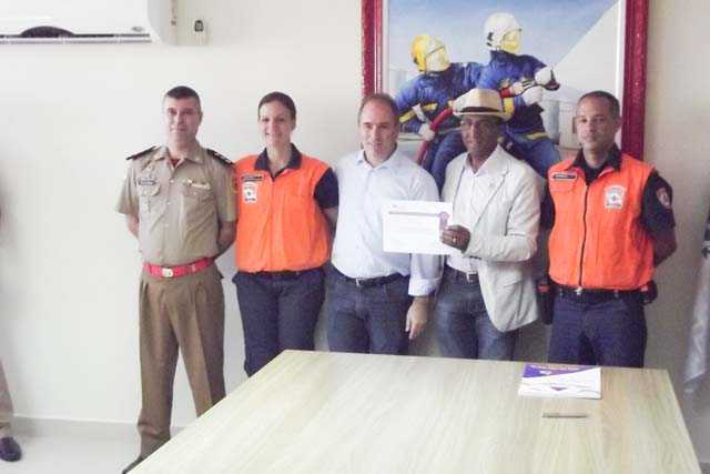 Entrega Certificado Cidades Resilientes (16)