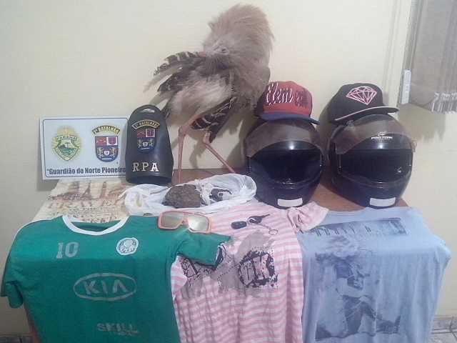 POLÍCIA MILITAR RECUPERA VEÍCULO ROUBADO E APREENDE MENORES SUSPEITOS DO ROUBO E DE MATAR AVE SILVESTRE