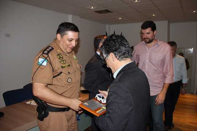 SOLENIDADE EM HOMENAGEM AOS POLICIAIS WENCESLAU BRAZ 099