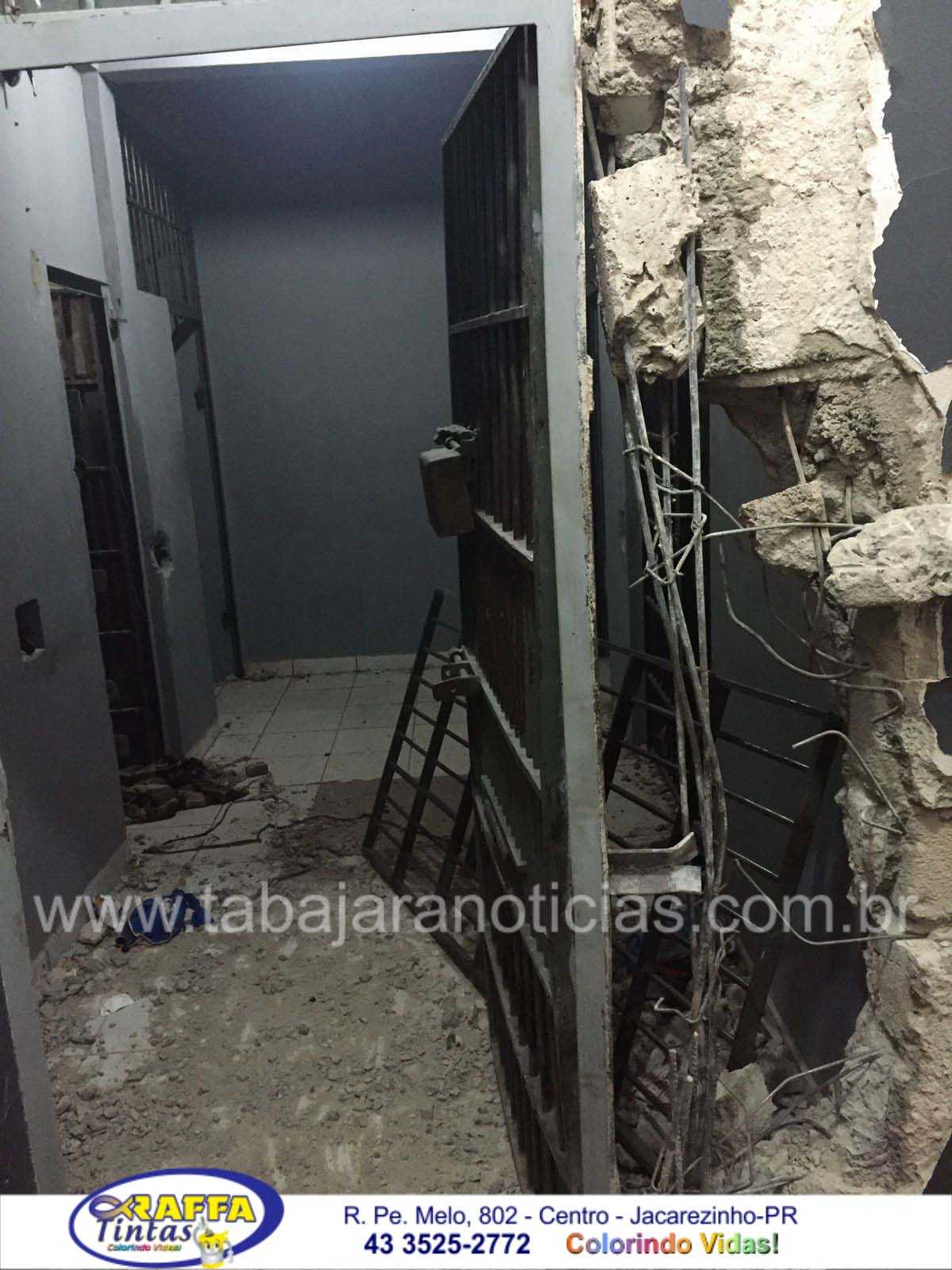 POLÍCIA MILITAR PÕE FIM A REBELIÃO DE PRESOS EM SANTO ANTONIO DA PLATINA E DIVULGA FOTOS DO INTERIOR DA CARCERAGEM