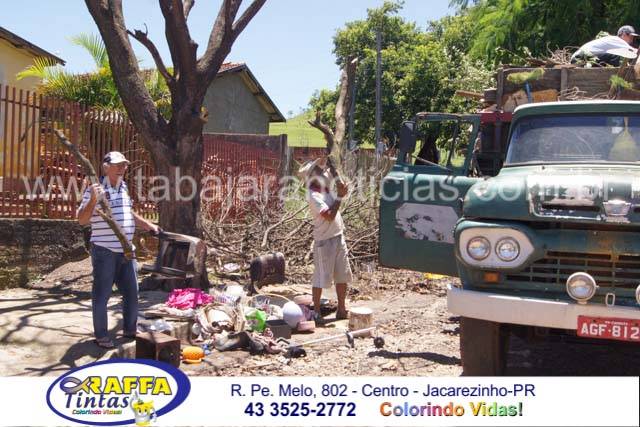 PENA REALIZA MUTIRÃO DE LIMPEZA NA VILA SILAS