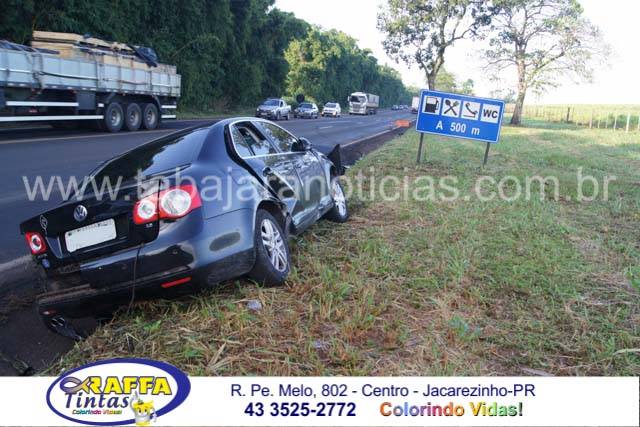 CARRETA CAUSA ACIDENTE NO KM 31 DA BR 153 E FOGE DO LOCAL