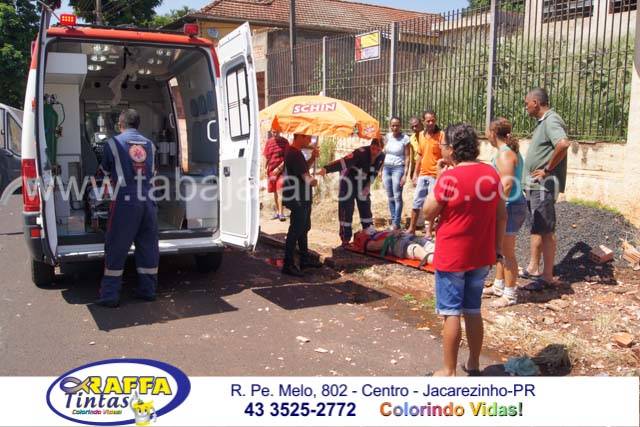 HOMEM É ATROPELADO POR MOTO NA AVENIDA BRASIL EM CAMBARA