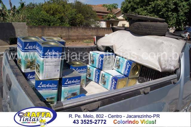 POLICIA MILITAR APREENDE OITO PESSOAS ENVOLVIDAS EM SUPOSTO GOLPE DE ESTELIONATO COM TINTAS IMOBILIÁRIAS