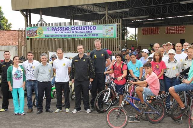 PASSEIO CICLÍSTICO SOLIDÁRIO EM COMEMORAÇÃO ANIVERSÁRIO DO 2º BATALHÃO