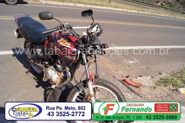 ACIDENTE ENTRE MOTO E CAMINHÃO DEIXA MOTOCICLISTA FERIDO NA ENTRADA DO VIADUTO DO AEROPORTO EM JACAREZINHO