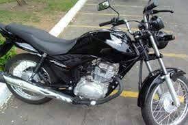 Moto é furtada no centro de Jacarezinho