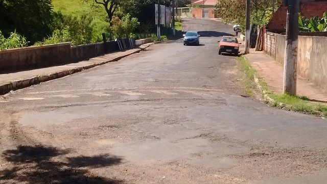 Mulher cai de ponte - Tabajara Noticias