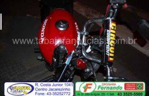 Bombeiros atendem dois acidentes na mesma rua quase ao mesmo tempo