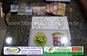 Policia Militar prende dois com 51 pedras de Crack no cento de Jacarezinho