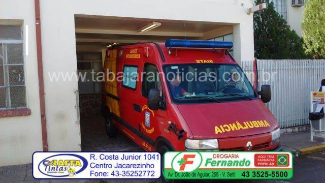 Homem cai do telhado - Tabajara Noticias