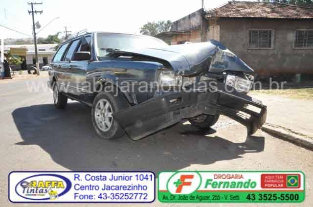 Acidente corro x muro - Tabajara Noticias