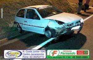 Duas pessoas ficam feridas em acidente na BR 153 em Jacarezinho