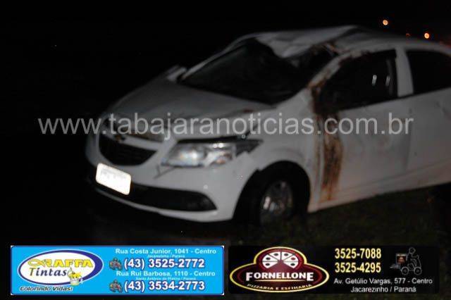 Motorista sai ileso de capotamento - Tabajara Noticias