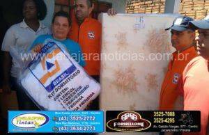 Corpo de Bombeiros e Defesa Civil realizam entregas de doações as famílias afetadas pelas chuvas em Cambara