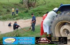 Bombeiros encontram corpos de mãe e filha vitimas da tragédia em Ribeirão Claro