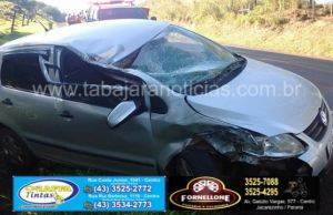 Motorista tenta ultrapassagem em local proibido e colide com carreta na PR 431