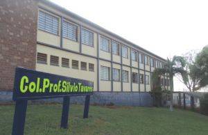 SECRETARIA DE EDUCAÇÃO DE CAMBARÁ E A EDITORA OPET PROMOVEM ENCONTROS COM FAMILIARES DOS ESTUDANTES DA REDE MUNICIPAL DE ENSINO