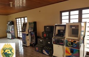 Policia Militar deflagra “Operação Caça-Níqueis” em Santo Antonio da Platina.