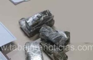 Apos denuncia para a PM, agentes carcerários encontram seis tabletes de Maconha no teto do solário da cadeia de Jacarezinho.