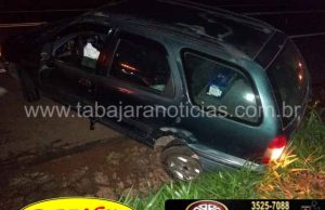 Carro realiza ultrapassagem proibida e provoca acidente na BR 153 em Jacarezinho.