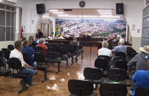 Vergonha Câmara de vereadores de Jacarezinho é a terceira que mais gastou com diárias de vereadores em 2019 no Paraná..