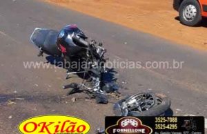 Motociclista escapa da morte após moto se partir ao meio em acidente entre Cambará e Jacarezinho.