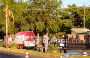 Homem morre ao sofrer queda de moto em Ourinhos.