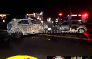 Colisão frontal seguida de incêndio, deixa quatro feridos no km 09 da BR 153 em Jacarezinho.