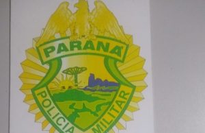 Após discussão homem coloca arma na cabeça do outro e atira mas a arma falha e vitima consegue escapar da morte.