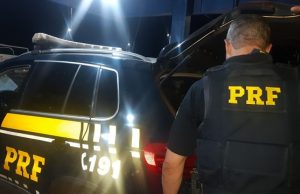 PRF detém foragido da Justiça em Jacarezinho.