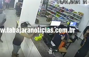 Posto de combustíveis as margens da BR 153, é assaltado por dois elementos armados.