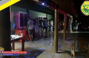 Polícia Militar interrompe festa clandestina em Carlópolis/PR