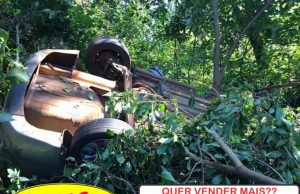 MULHER FICA FERIDA APÓS CAPOTAR CARRO NA BR 369 ENTRE BANDEIRANTES E ANDIRÁ.