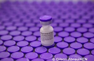 Paraná recebe nesta quarta-feira mais 156.828 doses de vacinas.