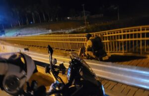 Vídeo Equipe ROCAM salva menino de 15 anos que estava prestes a cometer suicídio.