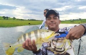 Bombeiros encontram corpo de Ourinhense que havia desaparecido após barco afundar em Ribeirão Claro.