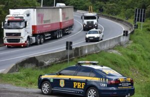 PRF inicia Operação Semana Santa 2022 no Paraná.