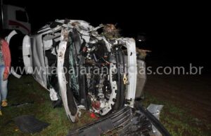 Filho de empresário de Jacarezinho fica ferido em acidente envolvendo carro e carreta na BR 153.