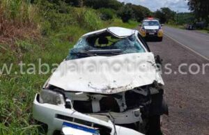 Motorista e passageiro ficam, feridos em capotamento na PR 218 próximo a Joaquim Távora.