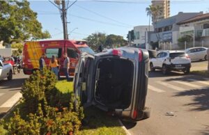 Motorista passa mal e provoca acidente em Santo Antônio da Platina.