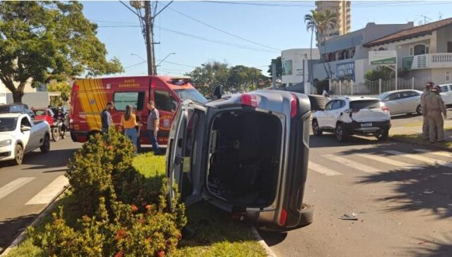 469eb5b24ec1da1145b97a80725d9aa2