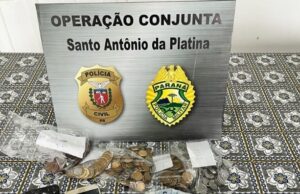 AÇÃO CONJUNTA POLÍCIA MILITAR E POLÍCIA CIVIL RESULTA NA APREENSÃO DE 316 PEDRAS DE CRACK E 04 INDIVÍDUOS PRESOS EM SANTO ANTÔNIO DA PLATINA/PR.
