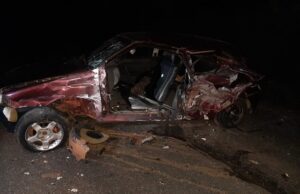 Motorista morre em acidente entre carro e caminhão próximo a Carlópolis.