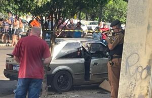 Homem é morto a tiros e duas mulheres ficam feridas em Ribeirão do Pinhal.
